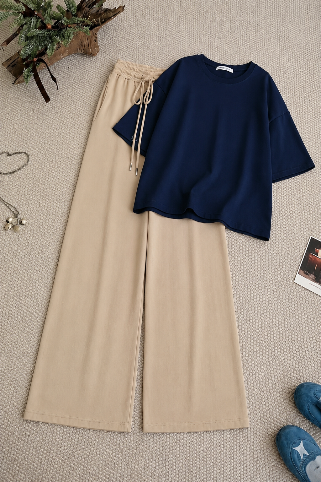 Navy-Blue Baggy Drop Shoulder Tee & Beige Flapper Trouser